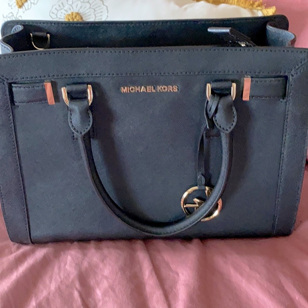 Michael Kors sache black nwot